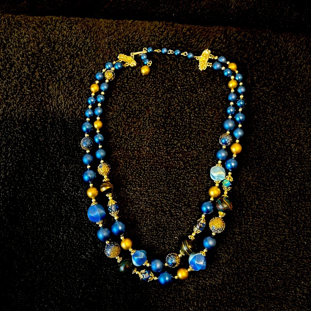 Vintage two layer beaded necklace, gold, and blue color